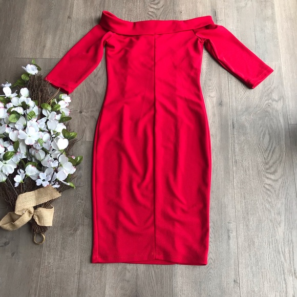 *SOLD* Red dress women’s - Picture 2 of 2